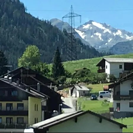 Daire Bergkristall Pettneu am Arlberg