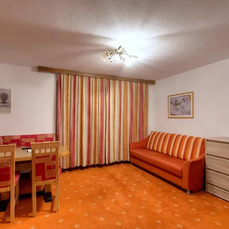 Apartment Bergkristall Pettneu am Arlberg