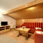 Bergkristall 公寓 *